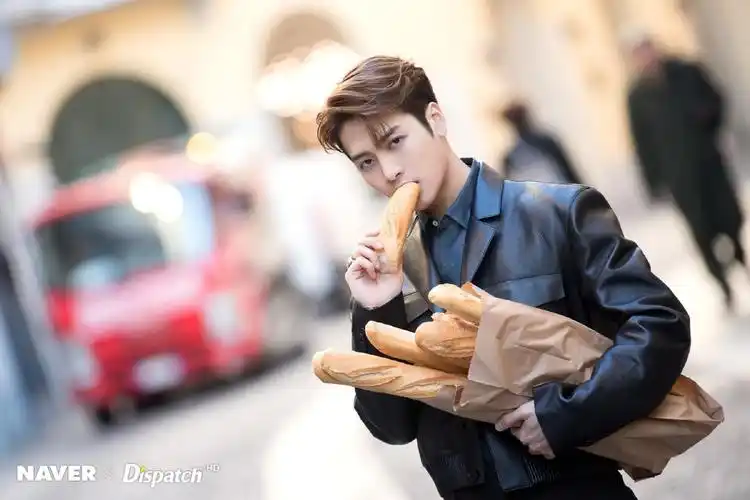 王嘉尔xd社naver米兰时尚高清大图嘎嘎的新壁纸又来了