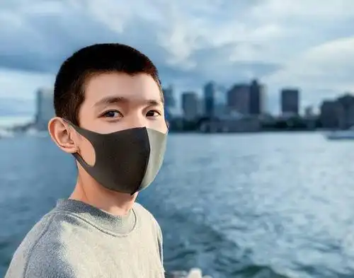 王源微博晒近照,寸头造型即将绝版,阳光帅气大男孩即将回归