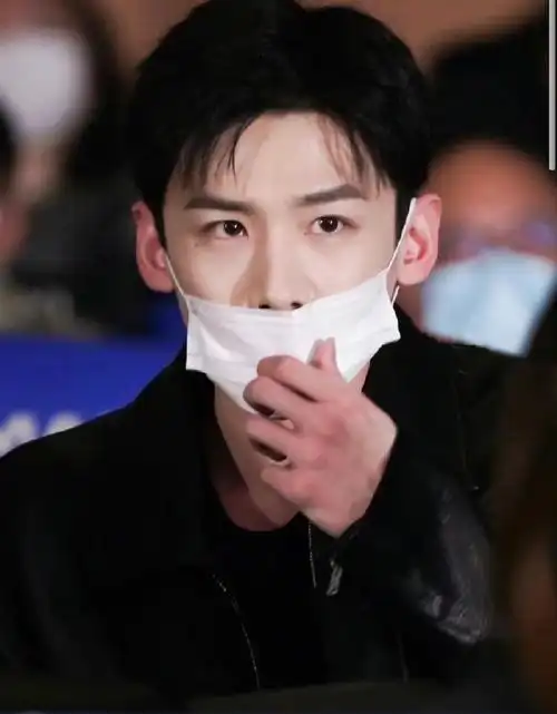 生图之神白敬亭