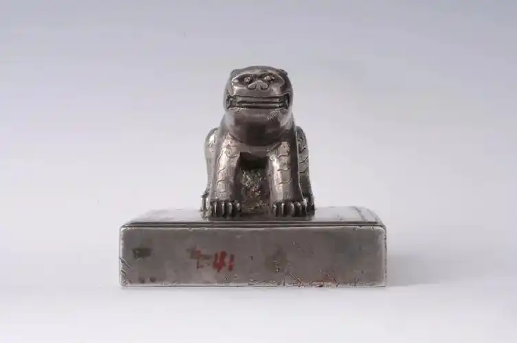 蚌博云展厅滔滔江汉南国之纪蚌埠市博物馆藏同治三年长江水师提督银印