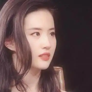 神仙姐姐刘亦菲清纯可人头像