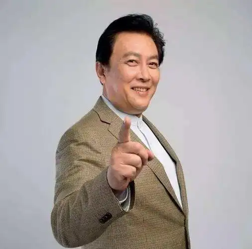 回顾唐国强之女唐莉早逝的母亲我再婚的父亲读懂亲情后泪满流