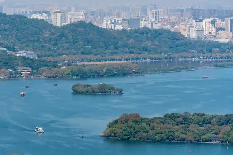 杭州西湖秋日全景