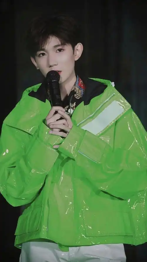 王源-偶像头像壁纸-话本小说网