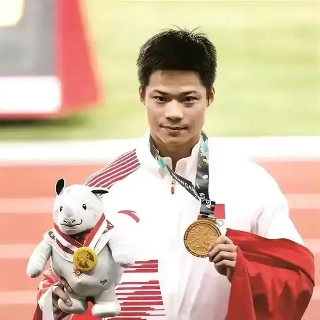 苏炳添照片合集@苏炳添  #田径 #田径运动员  - 抖音
