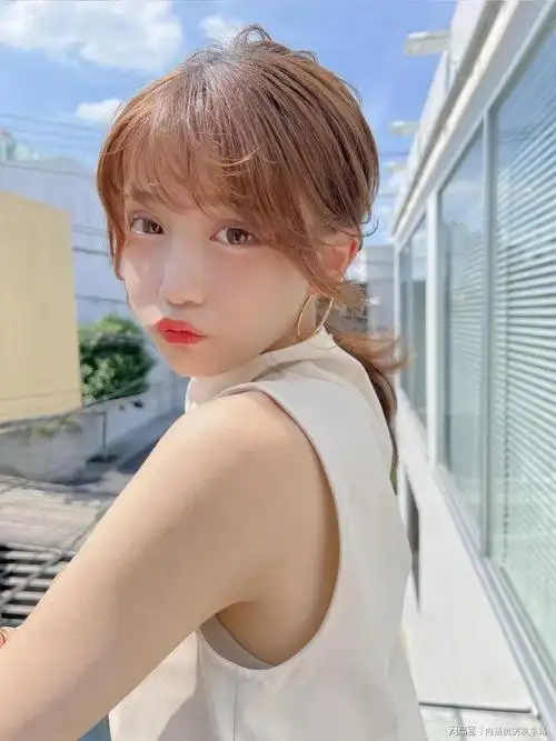 今日养眼美女日本网红masyuro白皙皮肤可爱性感集一身