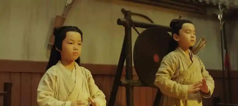 当陈凯歌强行装嫩郭敬明故作深沉是惊喜还是惊吓