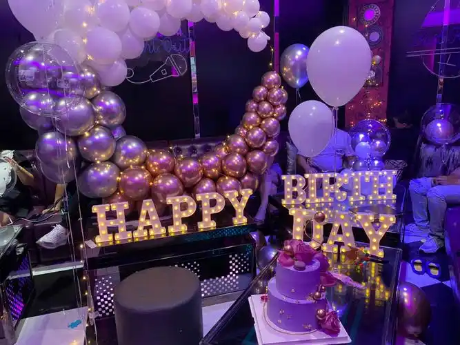 蛋糕 谢谢宝贝儿们93开开心心0606#生日布置  #生日快乐  #ktv