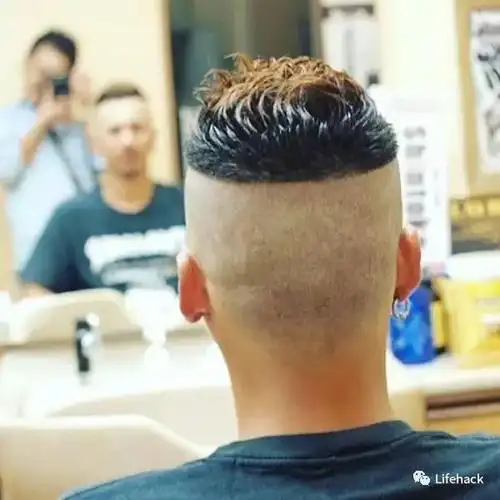 男士发型锅盖头(男士发型锅盖头教程)-天晟网