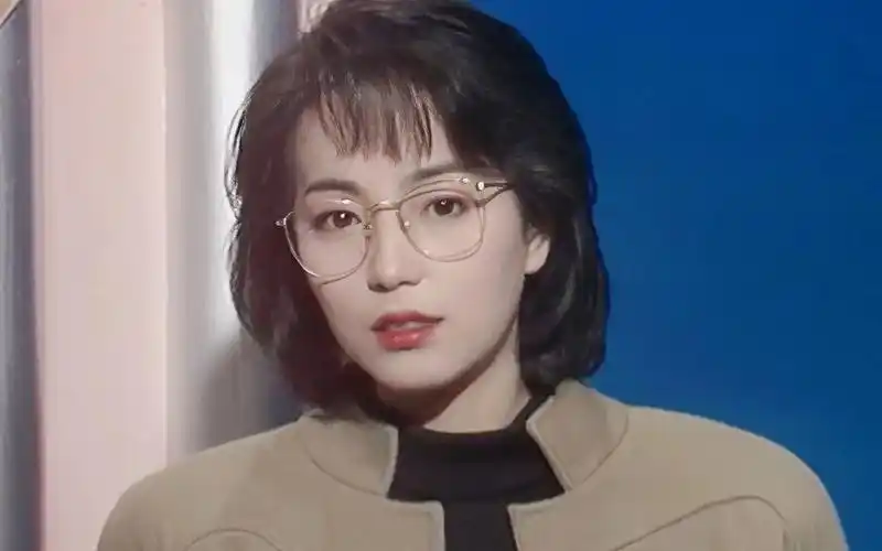 黄子华:我的绝版苑琼丹子!原来石榴姐年轻时真的风华绝代!