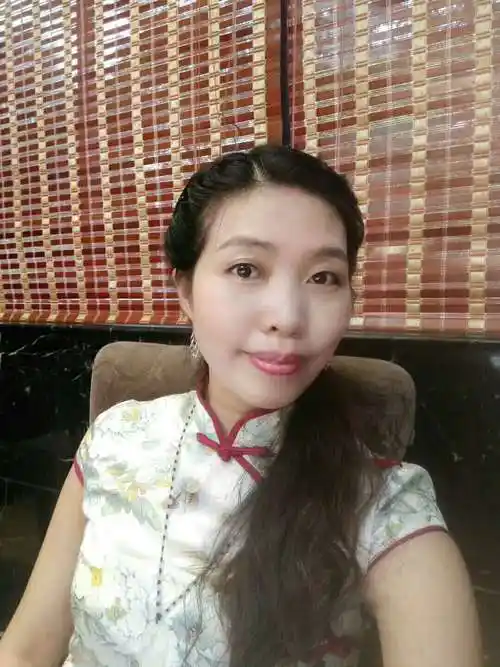 48岁离异女征婚照片(id:1164105)_广东深圳征婚交友_我主良缘网
