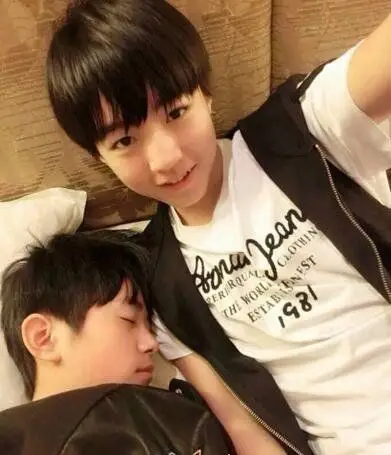 李佳宁王俊凯婚纱照曝光王俊凯的女朋友李佳宁资料2