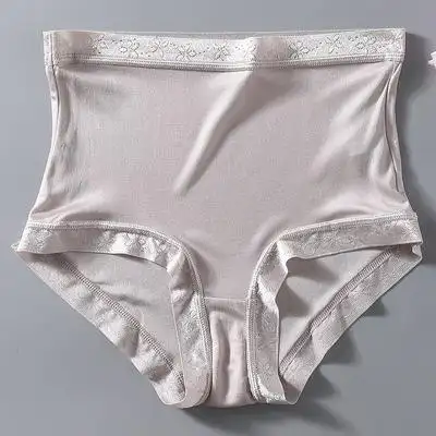 天然桑蚕丝真丝中腰内裤女 透气舒适蕾丝包臀无痕平角内裤 缝线款