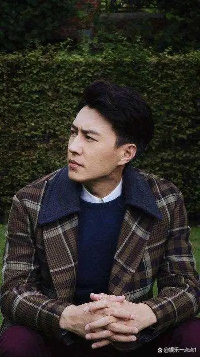 出生的他,老家是于山东省菏泽市,中国内地最著名的男演员,2003年毕业