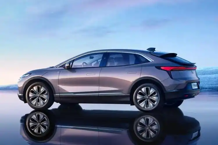 20万预算买溜背轿跑suv,国产,合资都有,不能错过!