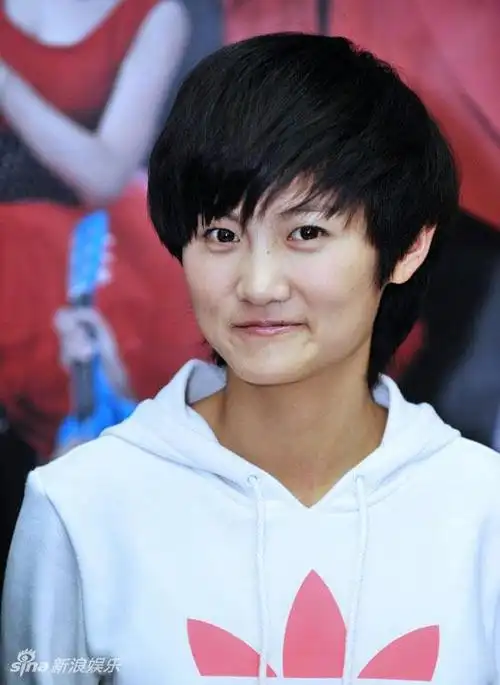 11年快女冠军段林希变化大不敢认