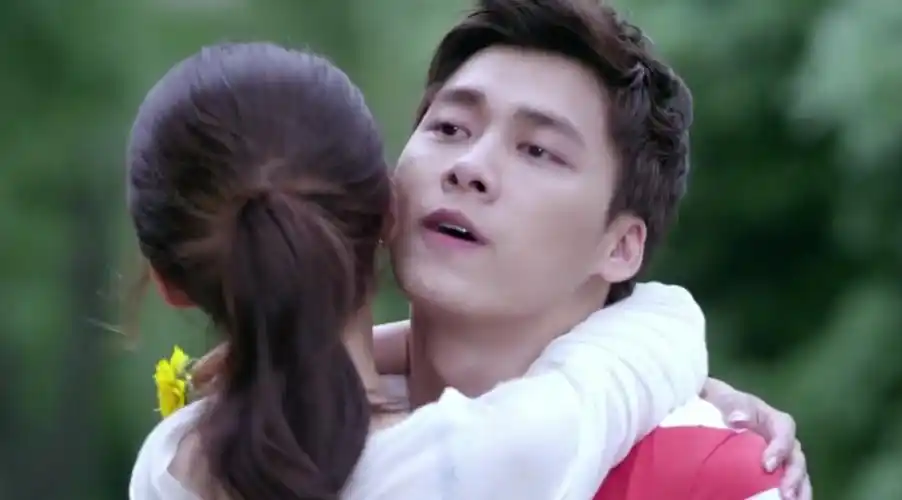 李易峰李沁恋情坐实,李易峰李沁怎么回事?