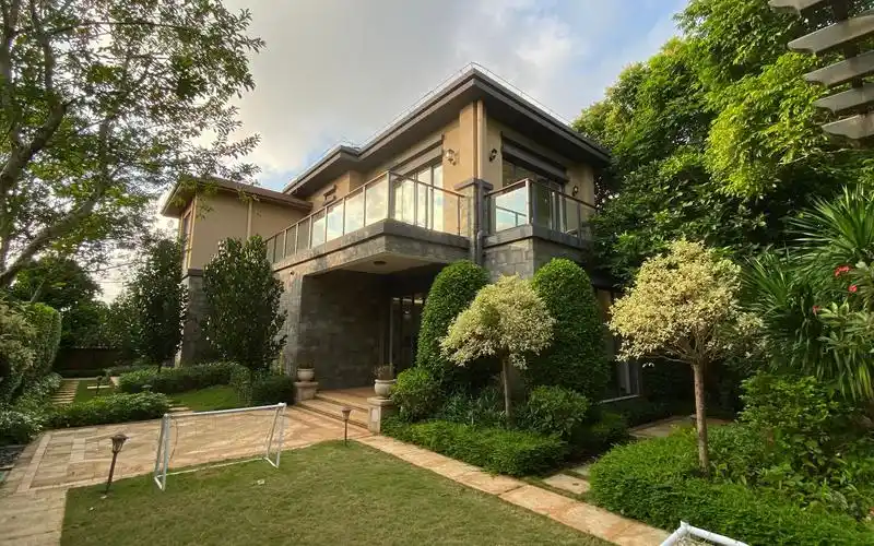 买下海南海口230平大花园独栋别墅,老两口等不及入住了