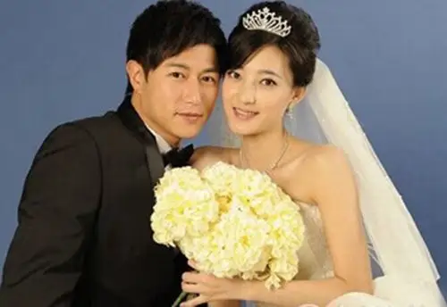 【图】王丽坤老公结婚照传出 素颜女神结婚了吗