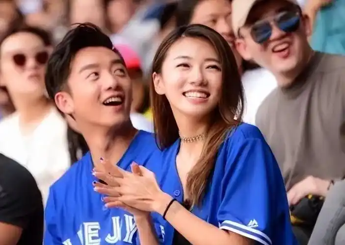 程晓玥郑恺在一起几年(娱乐圈郑恺程晓玥分手真相)