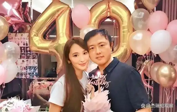 震碎三观范玮琪不但被刺闺蜜张韶涵