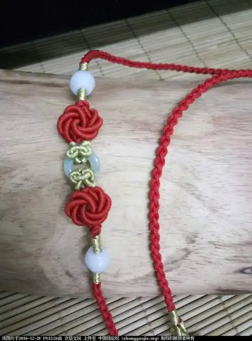 中国结论坛 腰绳 腰系红绳的女人碰不得,女的戴红腰绳什么意思,戴腰链
