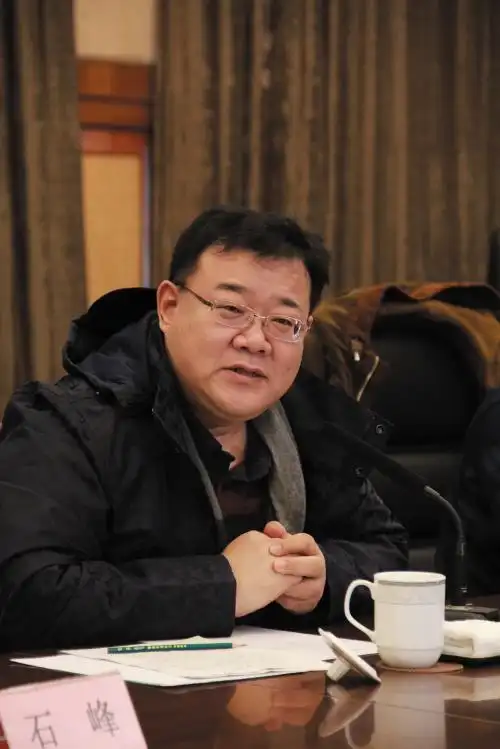 据了解,她前男友是孙东海,不是孙海东.