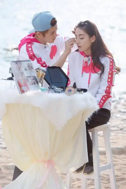 鹿晗迪丽热巴你不知道事暗糖戳戳