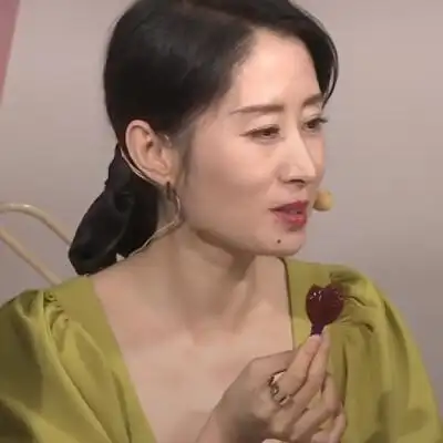 刘敏涛老师的头像走起一波太美了吧!