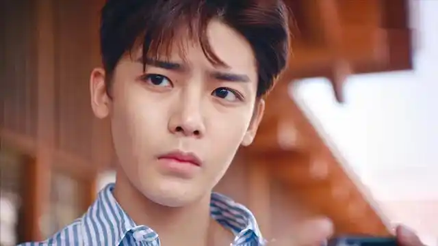 男主,他虽是以唱跳艺人的身份出道,但转型之后也出演过不少的影视剧