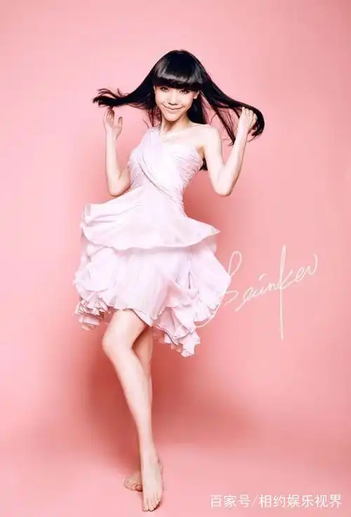 中国内地流行乐女歌手吴莫愁