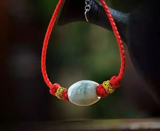 原来系红绳不止好看,还有这么多好处!