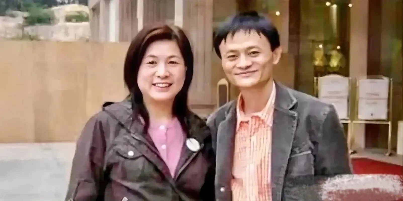 马云老婆的正脸照被曝光,气质比奶茶妹妹还高级,难怪马云很专情 67