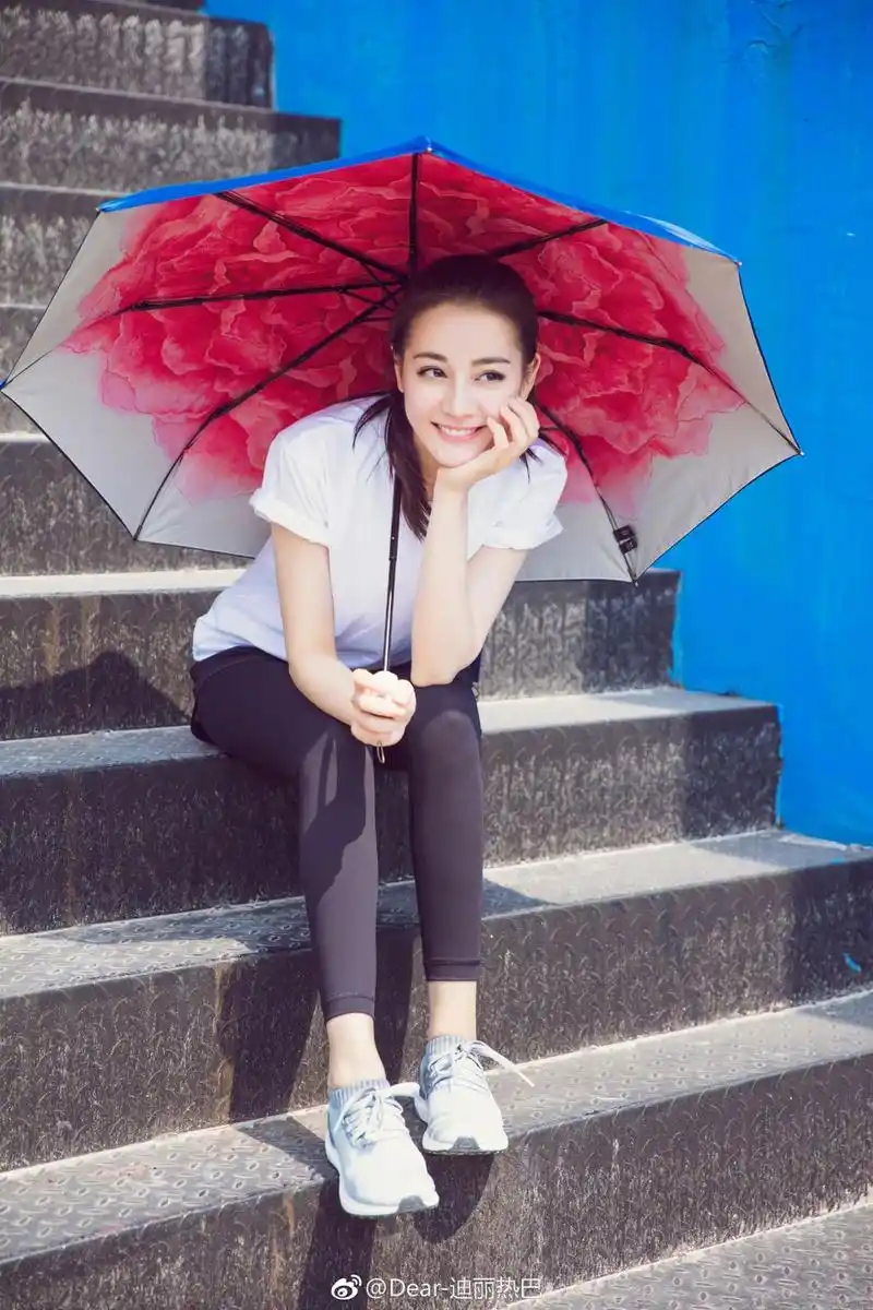 杨幂热巴赵丽颖baby 扎高马尾最漂亮的女星是谁[组图]