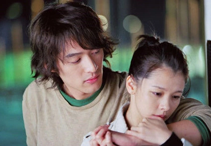 胡歌承认和韩雪之间关系,隐藏12年,网友:不一般的交情!