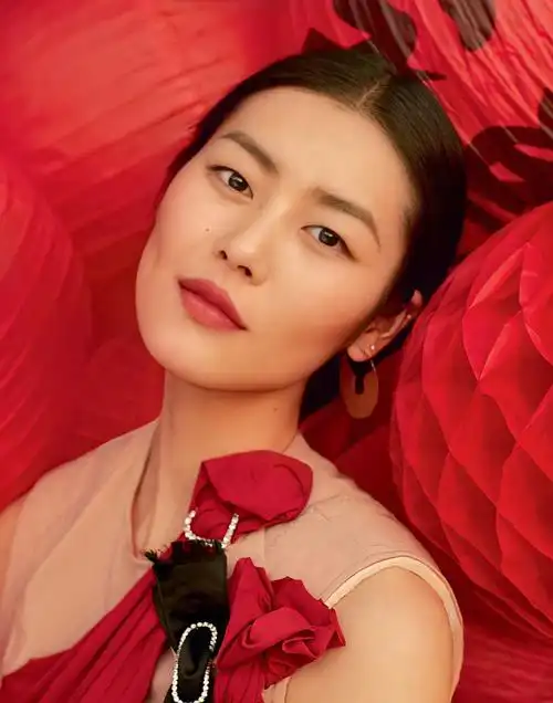 刘雯帅气的超级大表姐466