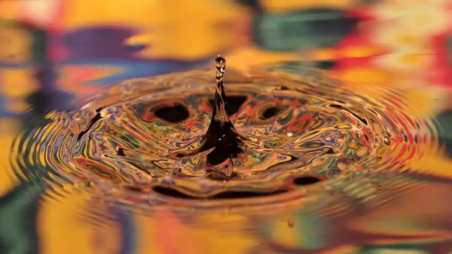 唯美水之韵壁纸