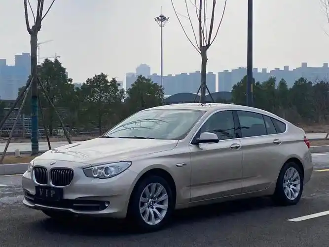到店13款宝马535gt 3.