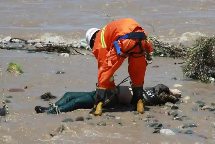 痛心江西等地多名孩子溺水身亡