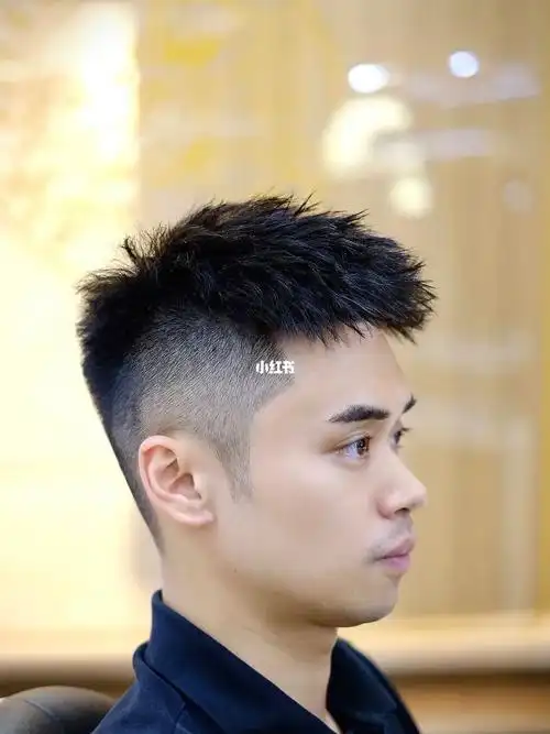 烟花烫发型分享成都行运理发厅luckybarbershop男士发型