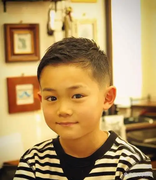 天热别再剪锅盖头了夏日小男孩发型来了剪完都很帅