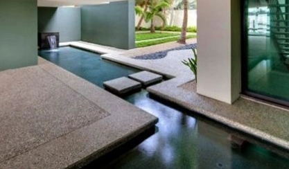 很多人只知道酒店大堂,私人会所等室内会打造一些水景水系,却不知道