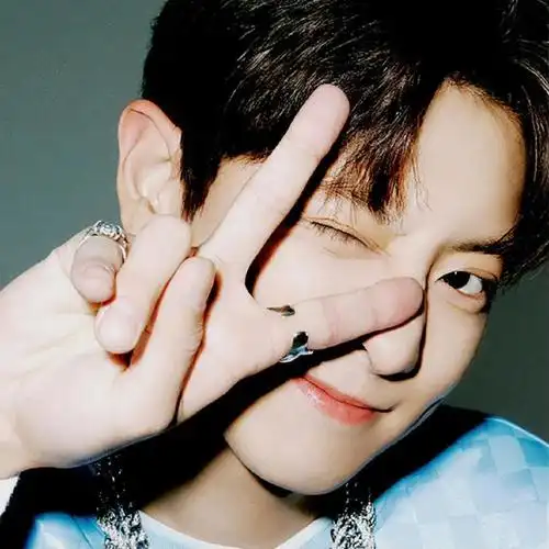 超喜欢的朴灿烈头像