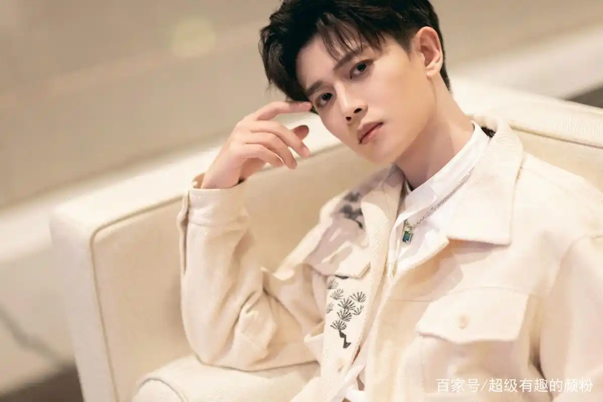 48:任嘉伦精选图集