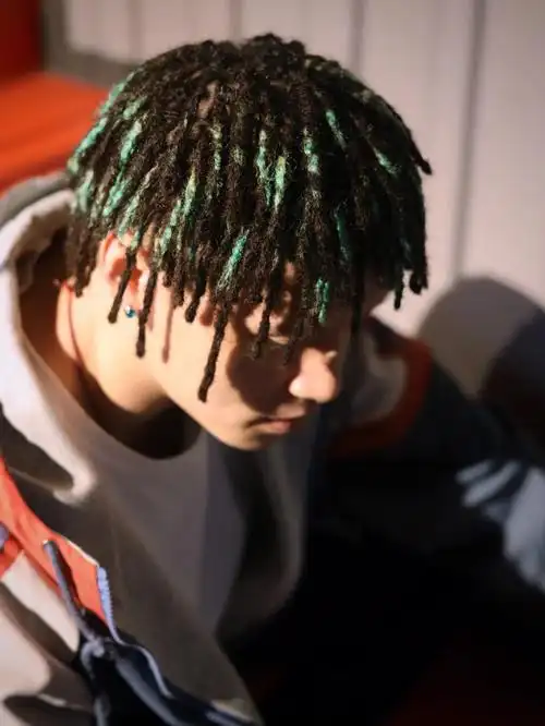 点缀配色#脏辫  #重庆脏辫  #成都脏辫