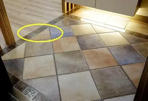 地板跟地砖拼接必须用压条你落伍了老师傅简单拼一下完美