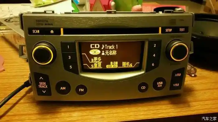 售2011款丰田逸致原装松下单碟cd机