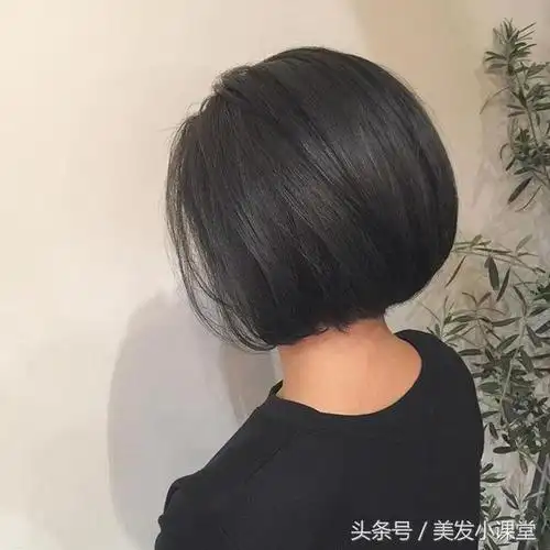 不同的波波头,卷发剪了也好看