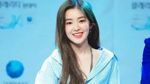 边伯贤入伍后,如何关心女友裴珠泫(irene)?