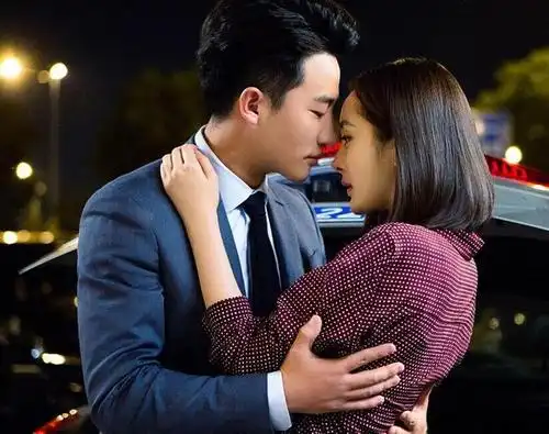 黄轩搭档汤唯周迅孙俪杨幂等十大女星从备胎变当红男一号